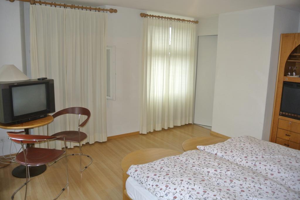 Hotel Drei Koenige Richterswil Room photo