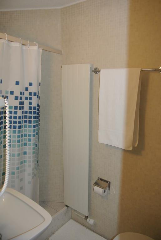 Hotel Drei Koenige Richterswil Room photo